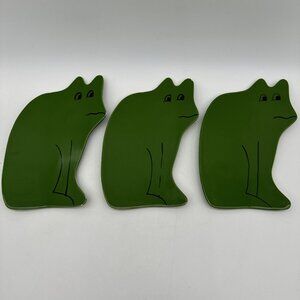 Vintage MCM Raymor Mancer Italy Ceramic Green Frog Plates Serving Spring Decor